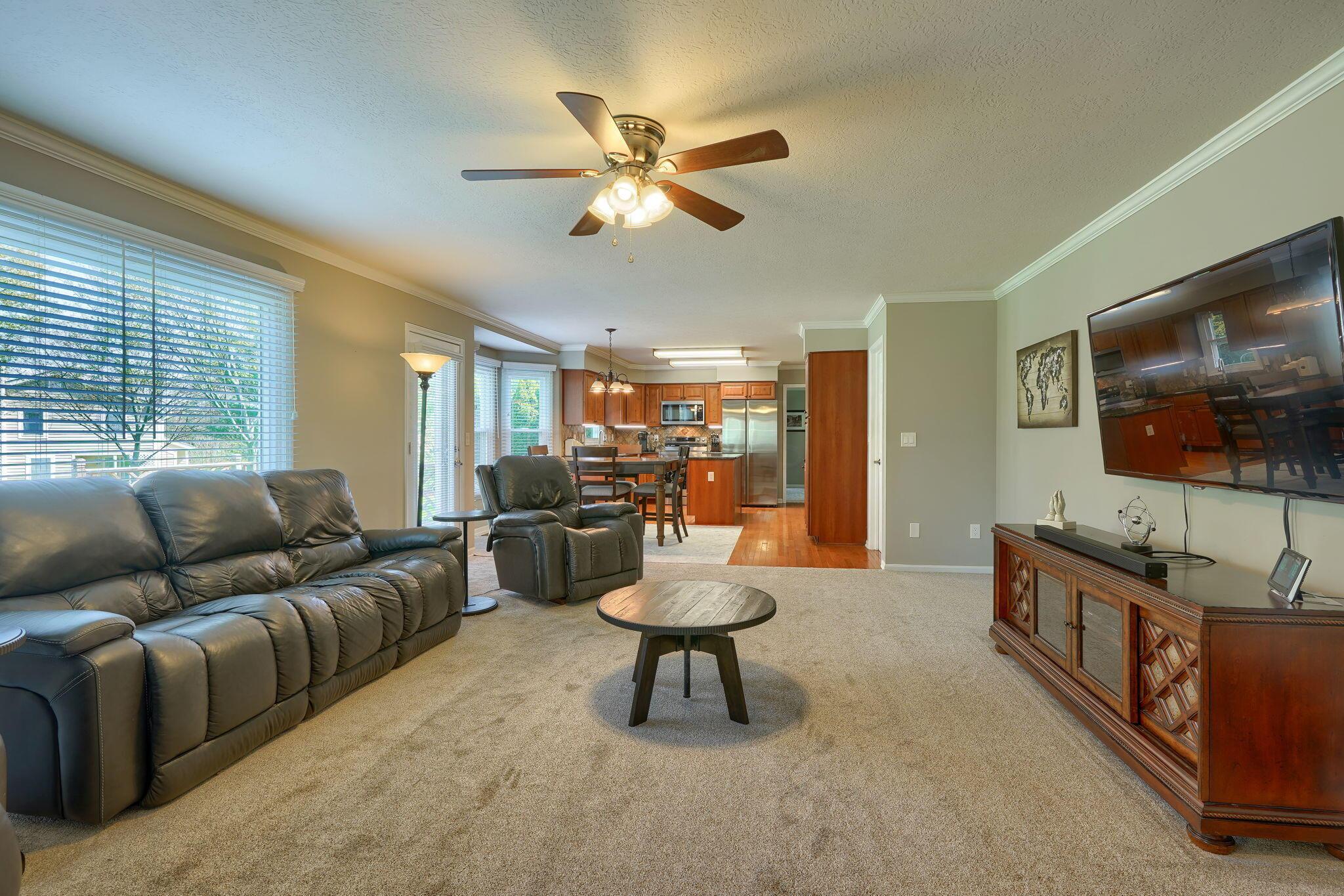 2885 Brookhaven Drive, Lewis Center, Ohio image 30