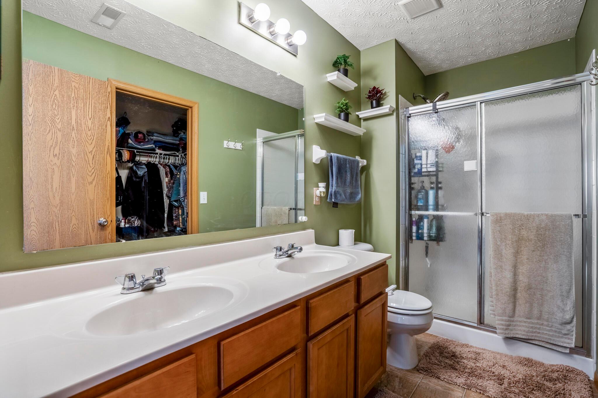 639 Gleaming Drive #253, Galloway, Ohio image 17