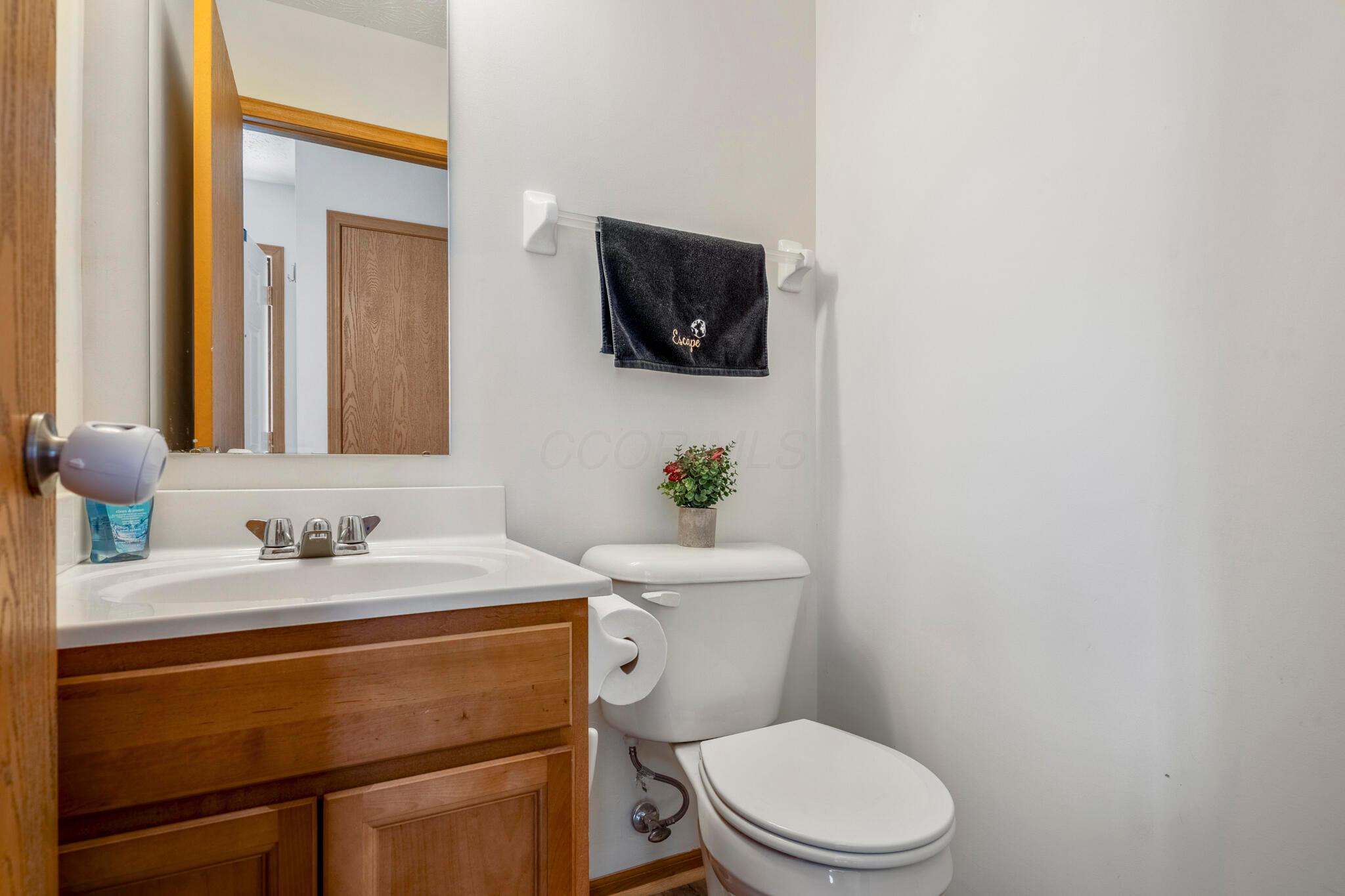 639 Gleaming Drive #253, Galloway, Ohio image 8