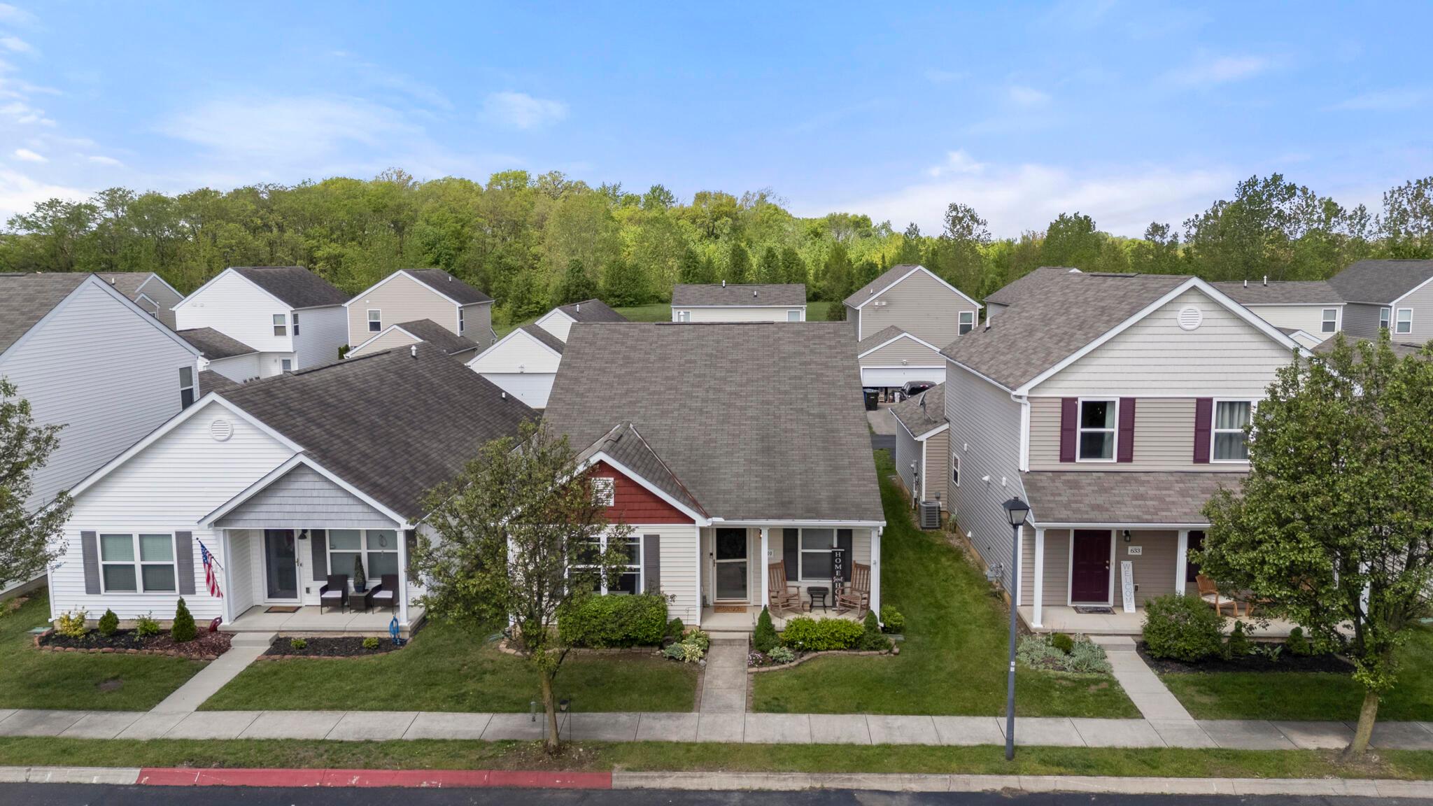639 Gleaming Drive #253, Galloway, Ohio image 2
