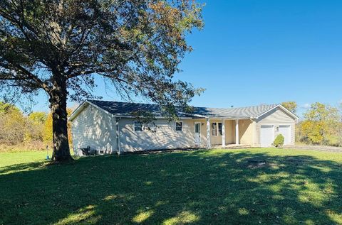 Photo of 2088 Co Rd 206, Marengo, OH 43334 (MLS # 225040348)
