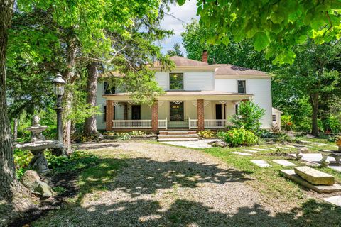 Homes For Sale - 8620 W 3rd Street<br/> New Lebanon, OH 45345