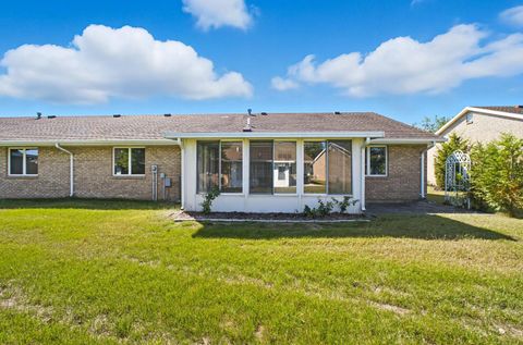 Tiny photo for 473 Samantha Circle, London, OH 43140 (MLS # 225037262)