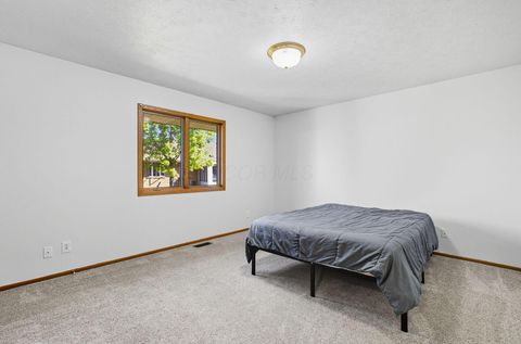 Tiny photo for 473 Samantha Circle, London, OH 43140 (MLS # 225037262)