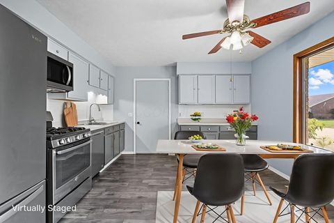 Tiny photo for 473 Samantha Circle, London, OH 43140 (MLS # 225037262)