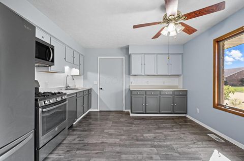 Tiny photo for 473 Samantha Circle, London, OH 43140 (MLS # 225037262)