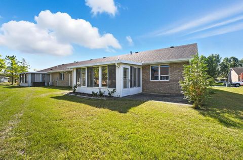 Tiny photo for 473 Samantha Circle, London, OH 43140 (MLS # 225037262)