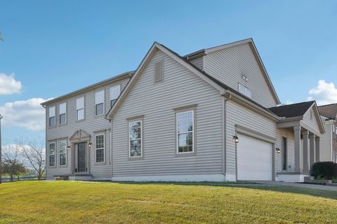 Photo of 101 Stirling Way, Etna, OH 43062 (MLS # 225034981)