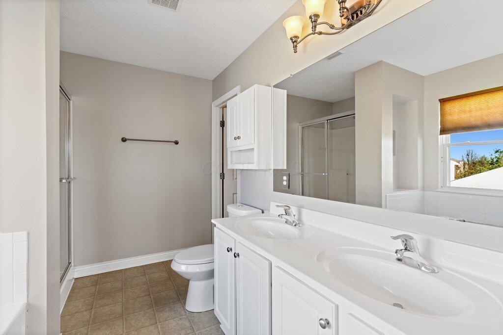 628 Brevard Circle, Pickerington, Ohio image 21