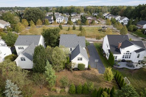 Tiny photo for 8951 Grate Park Square, New Albany, OH 43054 (MLS # 225038014)