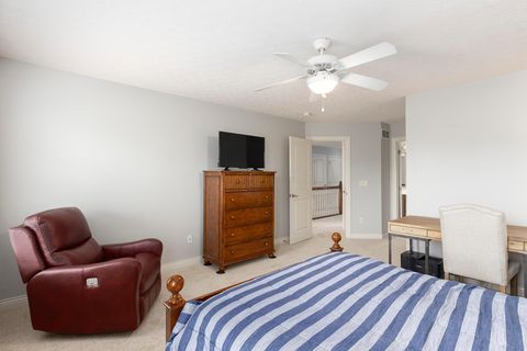 Tiny photo for 8951 Grate Park Square, New Albany, OH 43054 (MLS # 225038014)