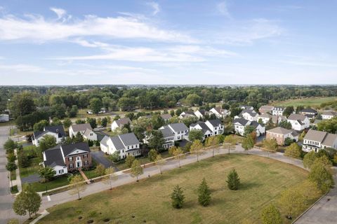 Tiny photo for 8951 Grate Park Square, New Albany, OH 43054 (MLS # 225038014)