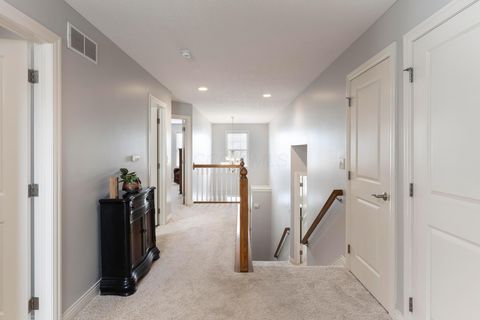 Tiny photo for 8951 Grate Park Square, New Albany, OH 43054 (MLS # 225038014)