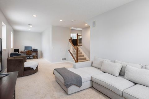 Tiny photo for 8951 Grate Park Square, New Albany, OH 43054 (MLS # 225038014)