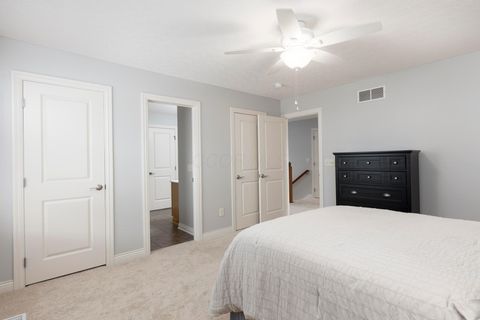 Tiny photo for 8951 Grate Park Square, New Albany, OH 43054 (MLS # 225038014)