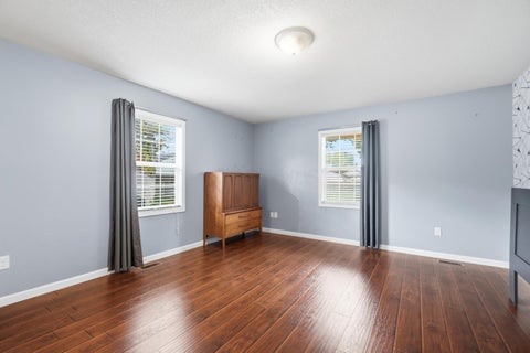Tiny photo for 123 S 31st Street, Newark, OH 43055 (MLS # 226039561)