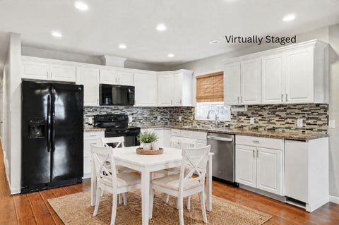 Tiny photo for 123 S 31st Street, Newark, OH 43055 (MLS # 226039561)