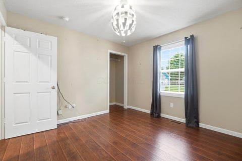 Tiny photo for 123 S 31st Street, Newark, OH 43055 (MLS # 226039561)