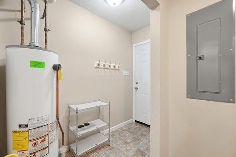 Tiny photo for 123 S 31st Street, Newark, OH 43055 (MLS # 226039561)