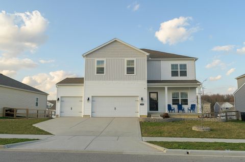 Photo of 120 Mayfield Drive, Granville, OH 43023 (MLS # 226007370)