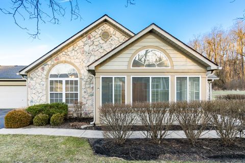 Photo of 2103 Valentina Lane, Newark, OH 43055 (MLS # 226005655)