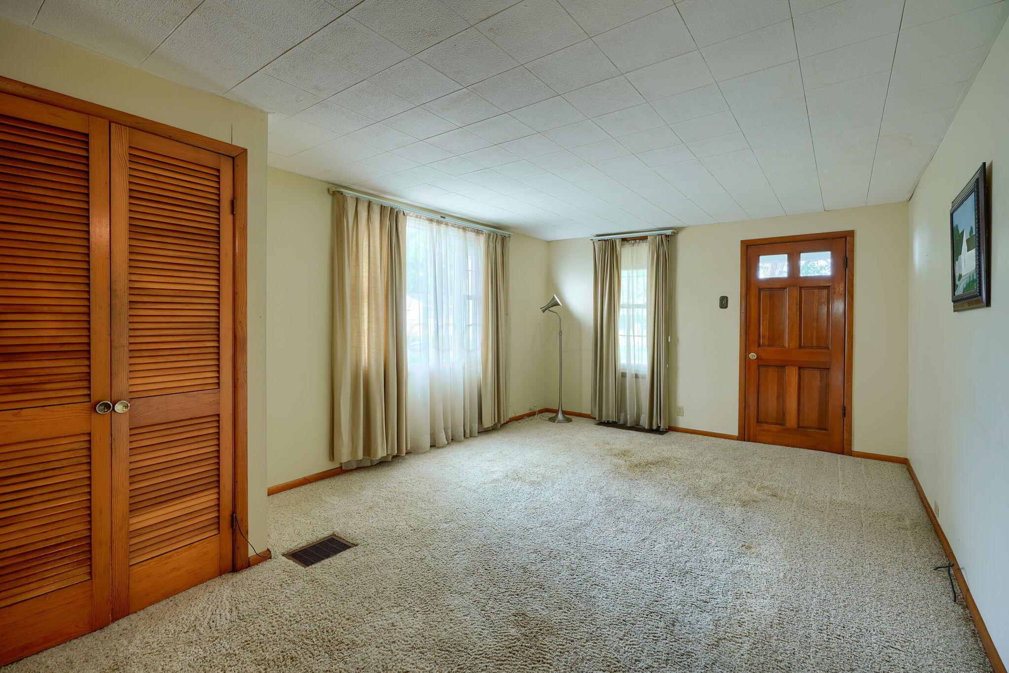 Photo 56 of 75 of 4050 Kleinline Lane house