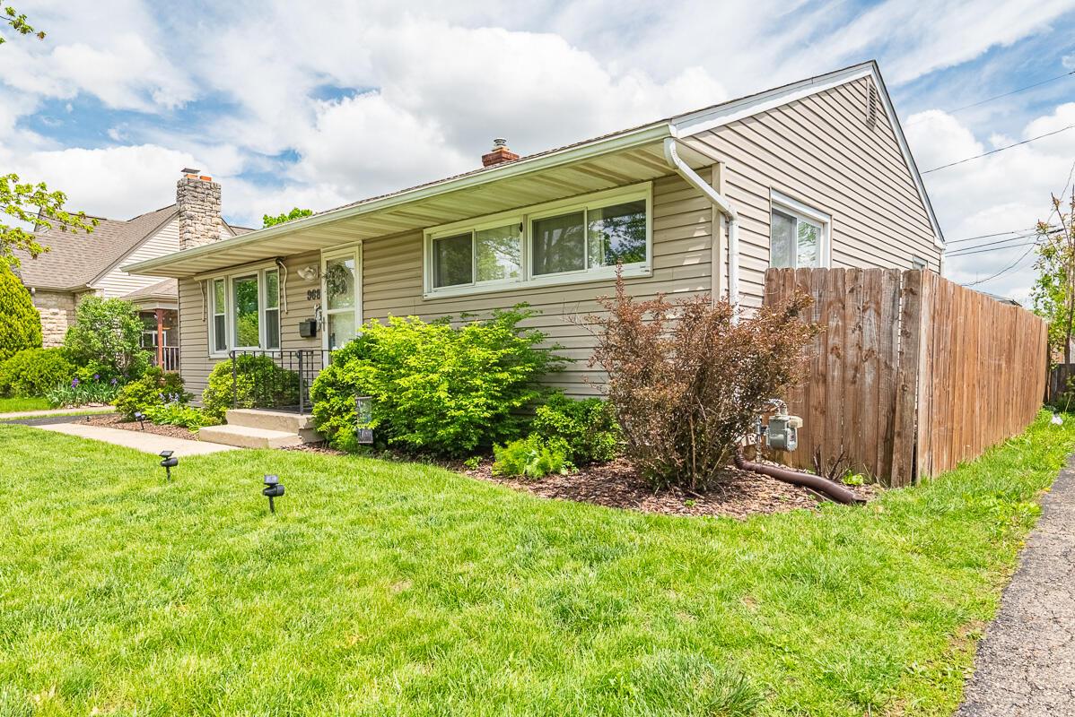 968 Eastmoor Boulevard, Columbus, Ohio image 3
