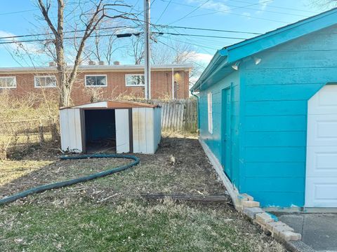 Tiny photo for 112 Valleyview Drive, Dayton, OH 45405 (MLS # 226003151)