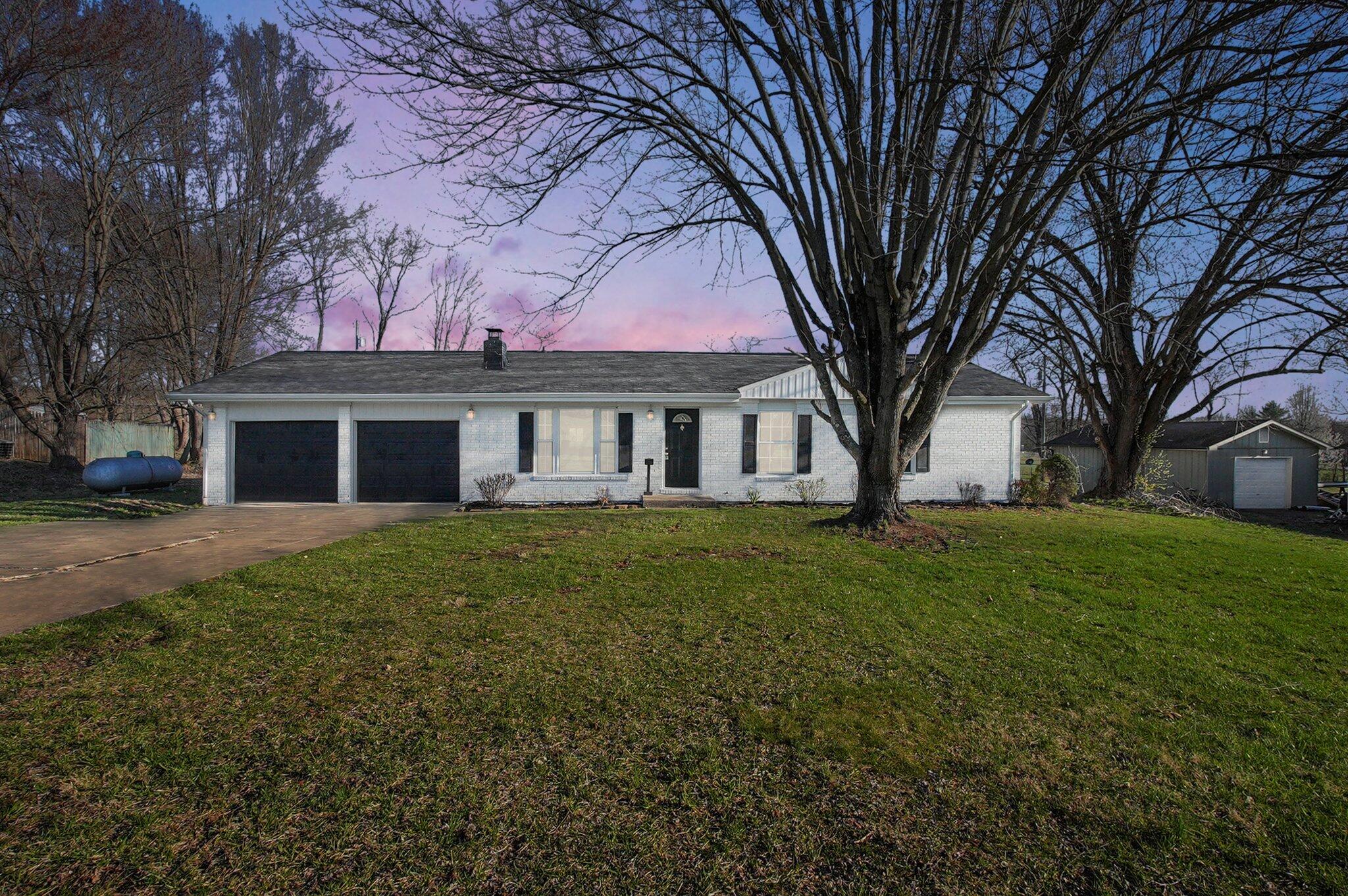 106 Amby Lane, Vinton, Ohio image 2