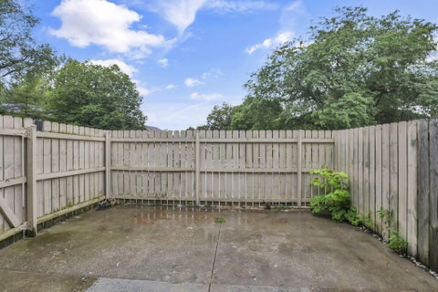 Tiny photo for 5866 Hallridge Circle, Columbus, OH 43232 (MLS # 226030777)