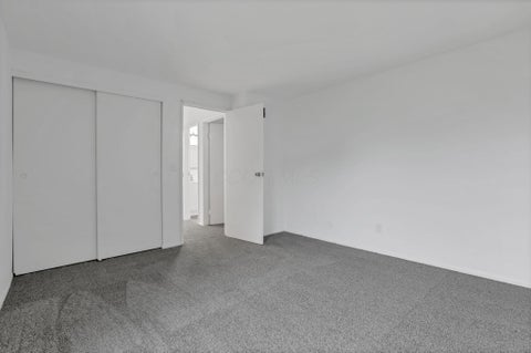 Tiny photo for 5866 Hallridge Circle, Columbus, OH 43232 (MLS # 226030777)