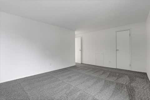 Tiny photo for 5866 Hallridge Circle, Columbus, OH 43232 (MLS # 226030777)