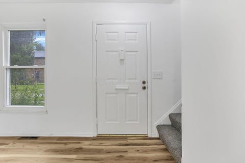 Tiny photo for 5866 Hallridge Circle, Columbus, OH 43232 (MLS # 226030777)