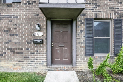 Tiny photo for 5866 Hallridge Circle, Columbus, OH 43232 (MLS # 226030777)