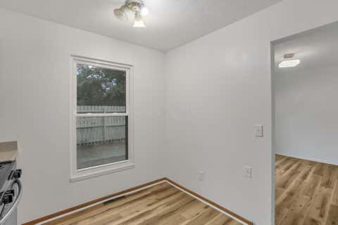 Tiny photo for 5866 Hallridge Circle, Columbus, OH 43232 (MLS # 226030777)