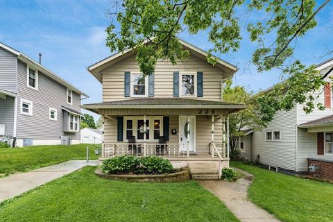 Homes For Sale - 224 Hunter Street<br/> Newark, OH 43055