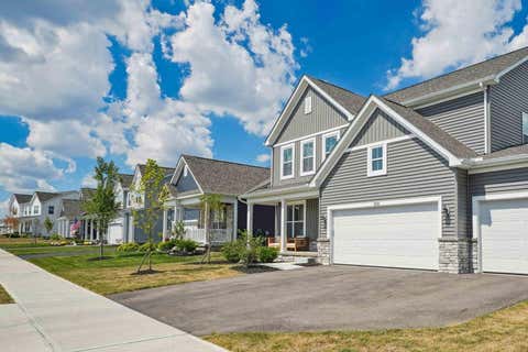 Tiny photo for 1127 Jeffrey Lane, Grove City, OH 43123 (MLS # 226030005)