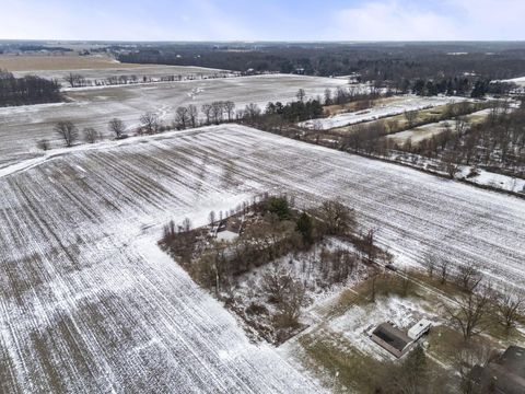 Photo of 3363 S State Route 605, Galena, OH 43021 (MLS # 226002166)