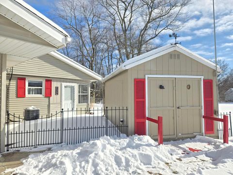 Tiny photo for 601 Portland Way N, Galion, OH 44833 (MLS # 226002883)