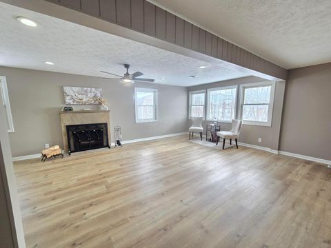 Tiny photo for 601 Portland Way N, Galion, OH 44833 (MLS # 226002883)