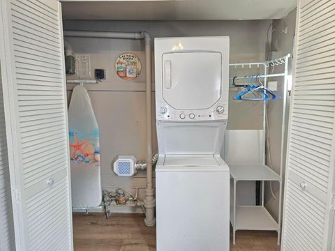 Tiny photo for 601 Portland Way N, Galion, OH 44833 (MLS # 226002883)