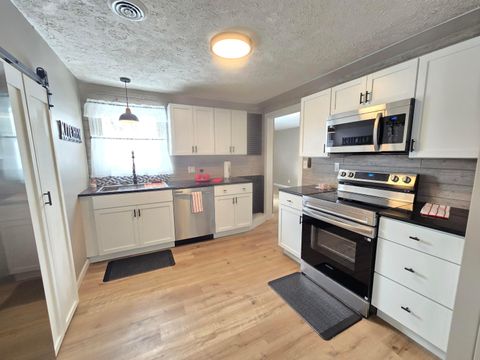 Tiny photo for 601 Portland Way N, Galion, OH 44833 (MLS # 226002883)