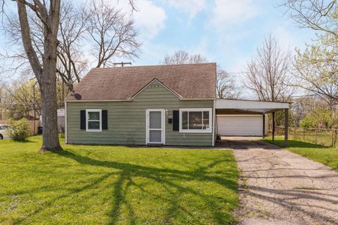 Photo of 805 Exeter Road, Whitehall, OH 43213 (MLS # 226011491)