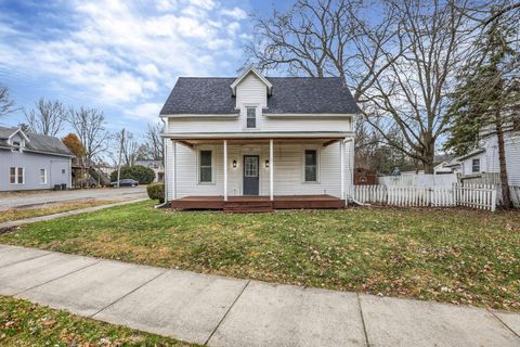 Photo of 137 E Ottawa Street, Richwood, OH 43344 (MLS # 225043850)