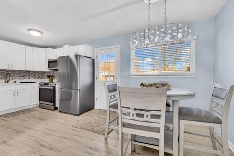 Tiny photo for 5050 Scioto Darby Road, Hilliard, OH 43026 (MLS # 225045549)