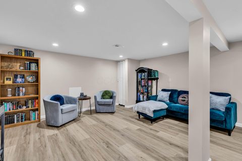 Tiny photo for 5050 Scioto Darby Road, Hilliard, OH 43026 (MLS # 225045549)