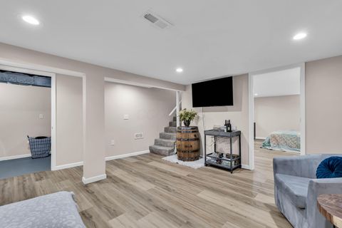 Tiny photo for 5050 Scioto Darby Road, Hilliard, OH 43026 (MLS # 225045549)