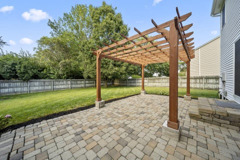 Tiny photo for 867 Wallace Drive, Delaware, OH 43015 (MLS # 226028757)