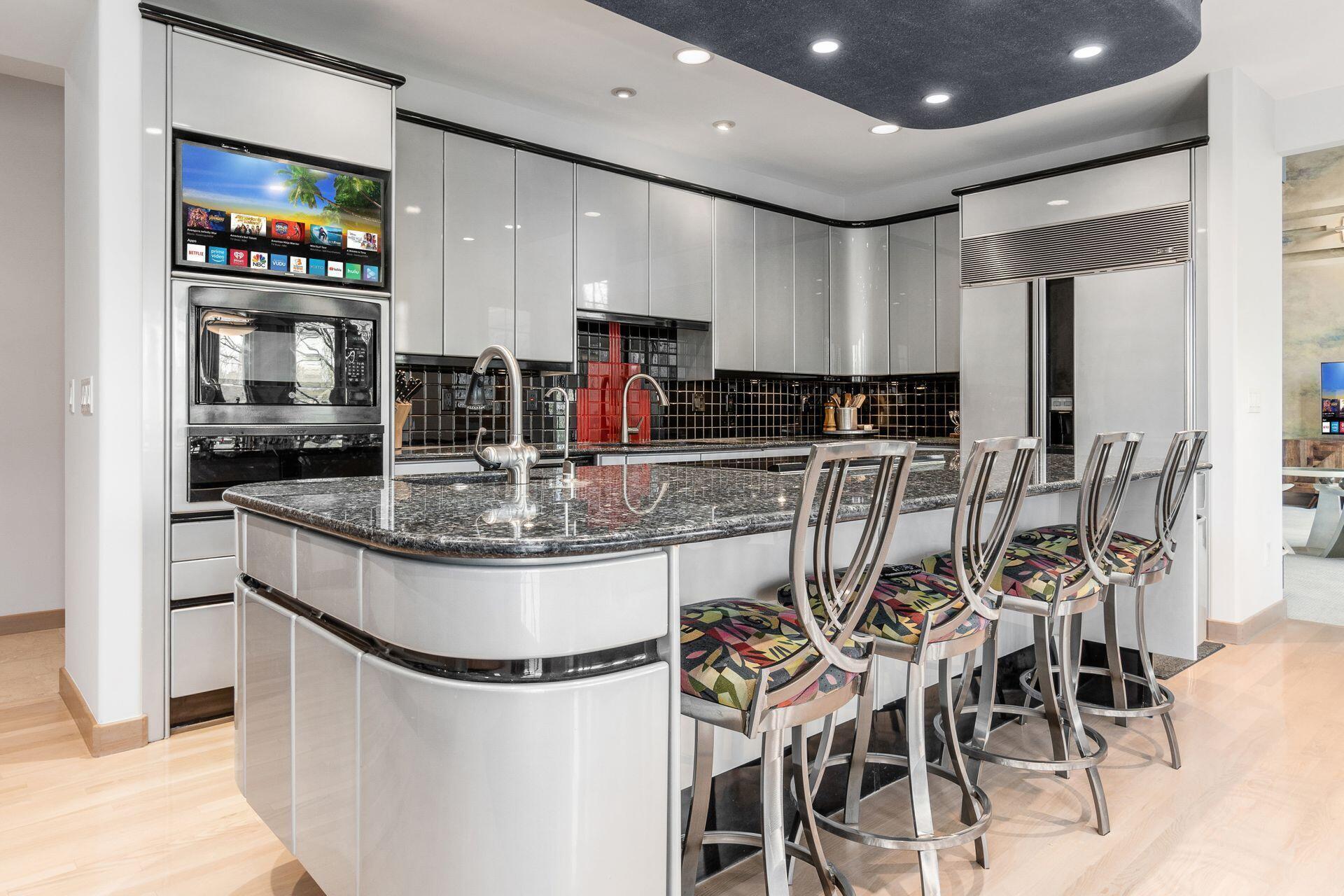 8432 Tartan Fields Drive, Dublin, Ohio image 12