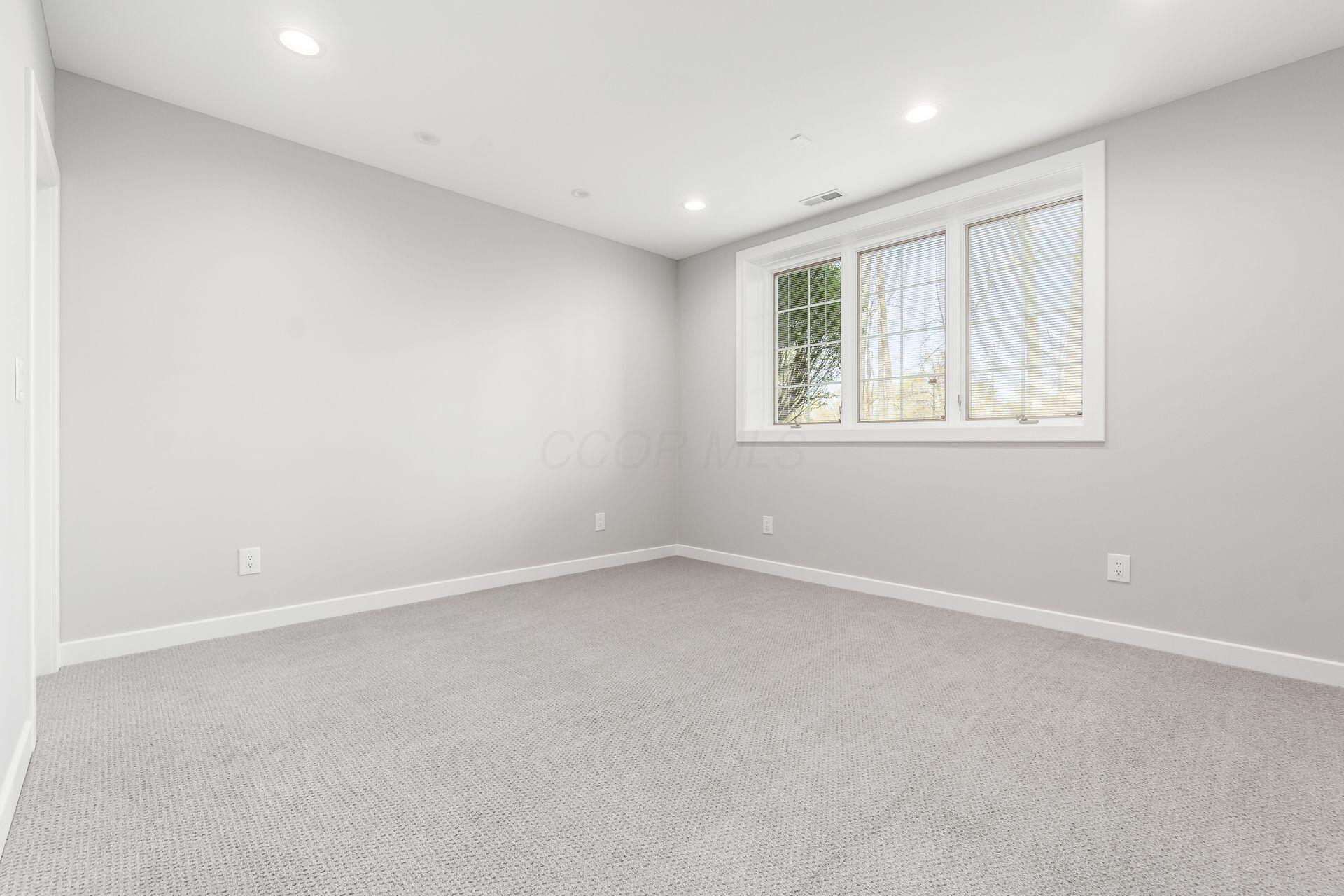 8432 Tartan Fields Drive, Dublin, Ohio image 31